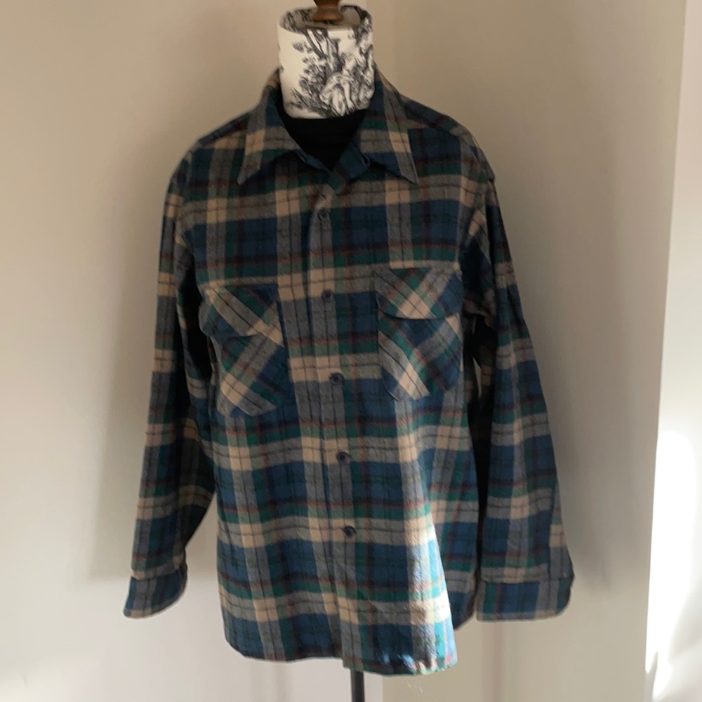 Wool shirt